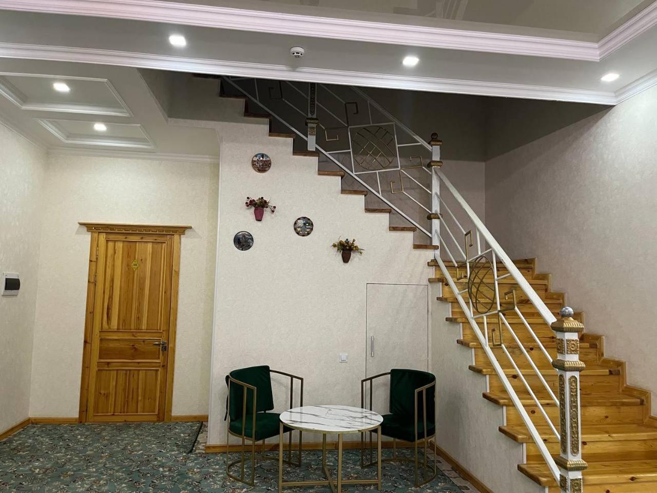 Tomaris Hotel Nukusz Kültér fotó